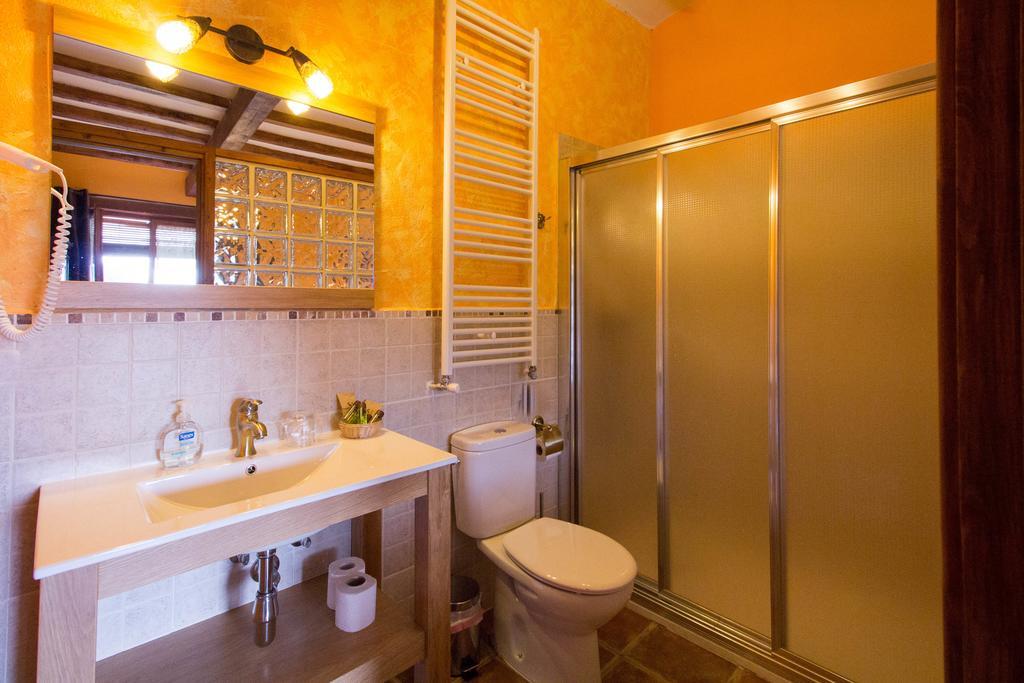 בית הארחה קמפרודון 	Casa Etxalde חדר תמונה